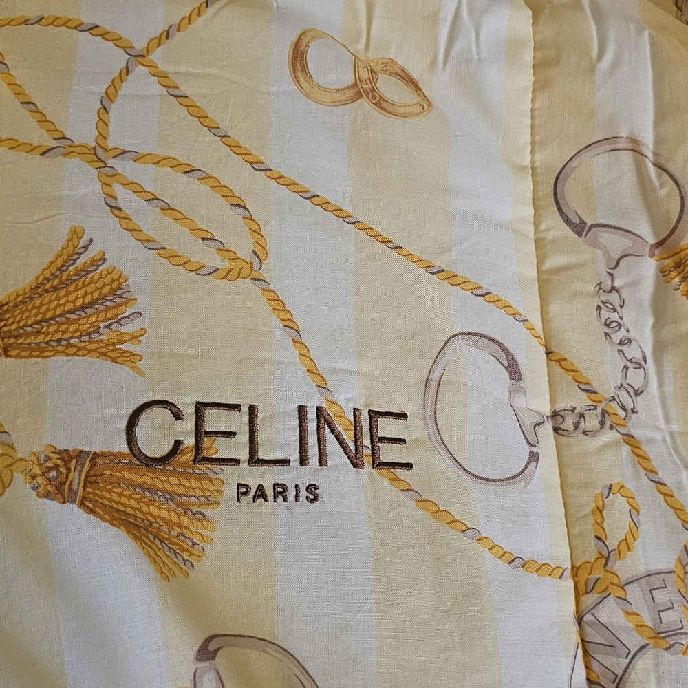 Celine 140X190 CM Size Comforter